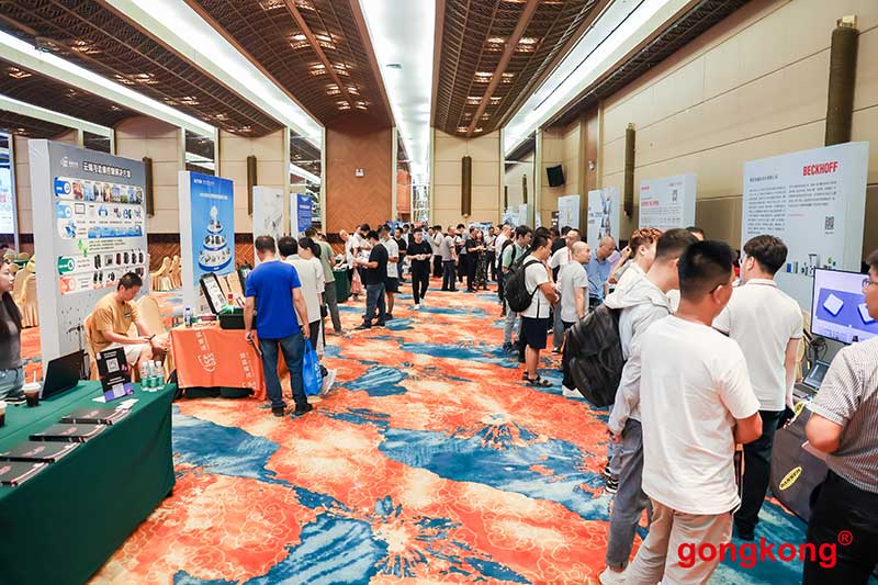 1723789543662761.jpg 7O1A7529.jpg